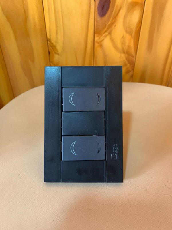 4a5abc5d-3d78-4a16-a3e4-a98a14974360 LLAVE ARMADA NEGRA 2 INT CONBINADOS CIOCCA PLAST