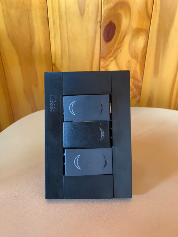 60a30451-b564-4808-9e42-84c8d5989b59 LLAVE ARMADA NEGRA 1 INT/ 2 COMBI CIOCCA PLAS
